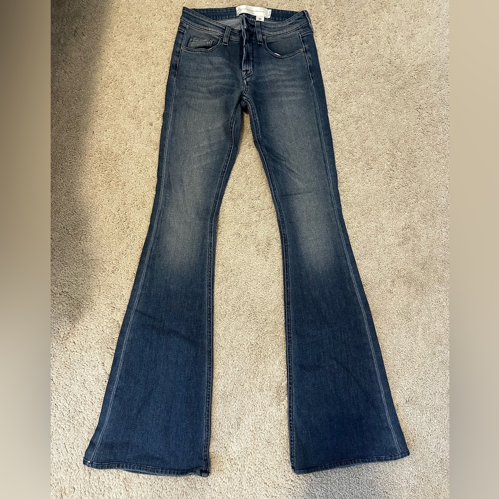 Excellent condition Victoria Beckham jeans!!!